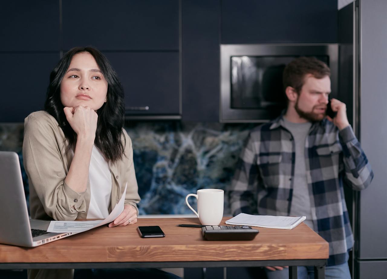 Signs When Husband Is Cheating | 9 Clues 5 Unfamiliar expenses