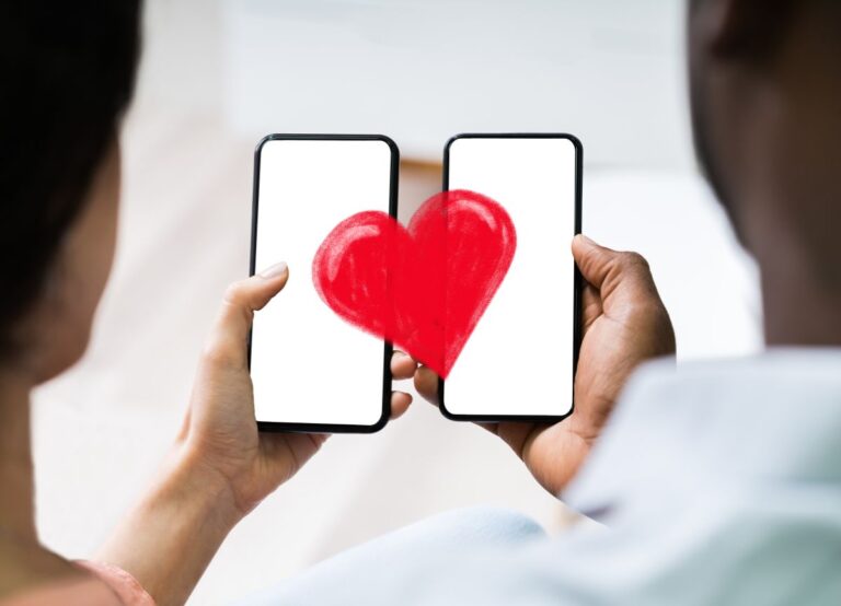 Am I Being Love Bombed? Quiz 20 Am I in love with my online friend? quiz
